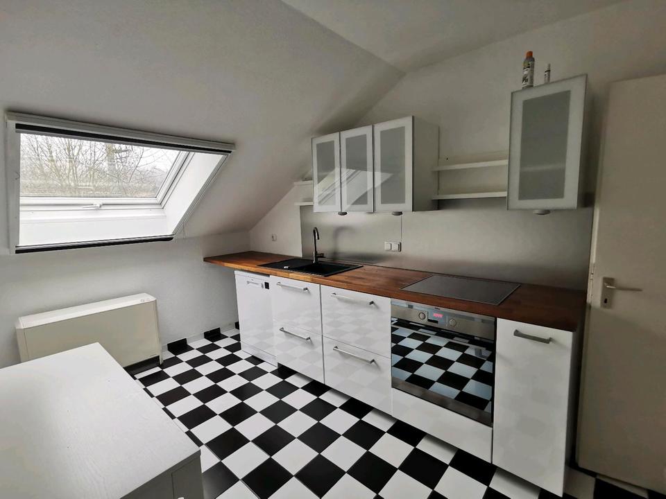 Thumbnail-3-Zimmer-DG-Wohnung in Regensburg