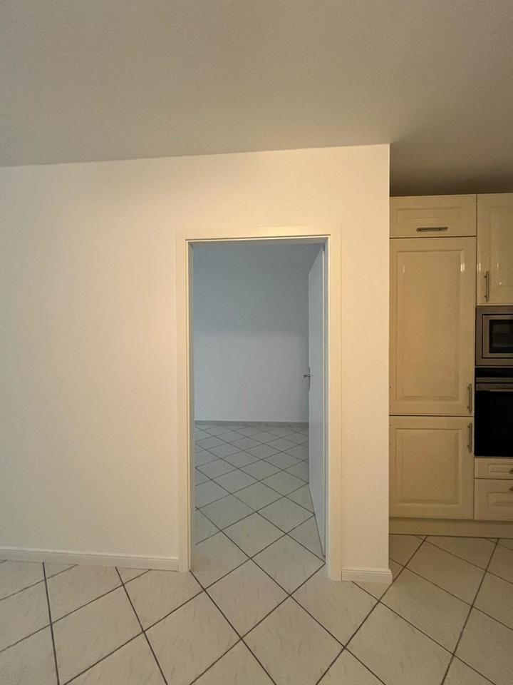 Thumbnail-„Die moderne Fußbodenheizung sorgt in allen Wohnräumen für ein angenehm warmes Raumklima und erhöht spürbar den Wohnkomfort – besonders in der kühlen Jahreszeit.“ 