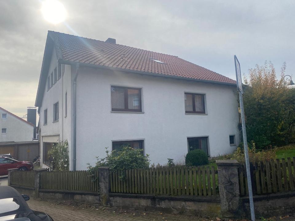 Thumbnail-Moderne 9-Zimmer Wohnung in Lamspringe