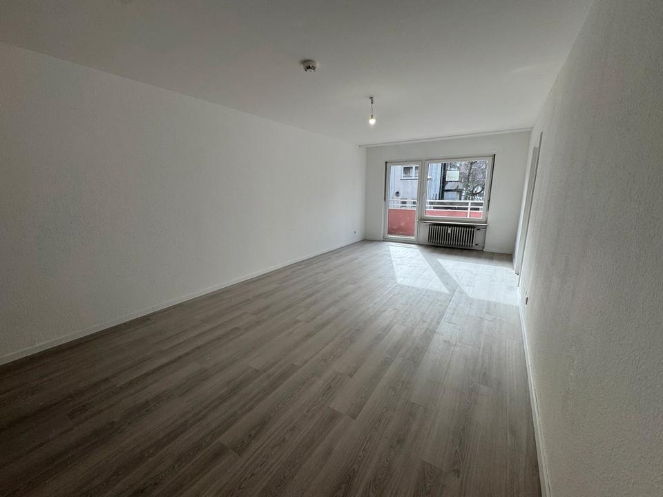 Thumbnail-Renovierte 2,5 ZKB Wohnung in Dudweiler-Süd|Uni nähe zu vermieten