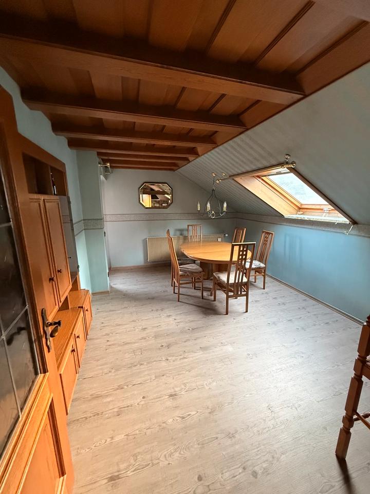 Thumbnail-Möblierte 4-Zimmer-Dachgeschosswohnung mit Balkon in Haiterbach