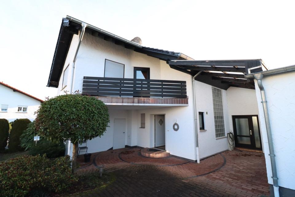 Thumbnail-Einfamilienhaus mit 5 Zimmern in Linsengericht
