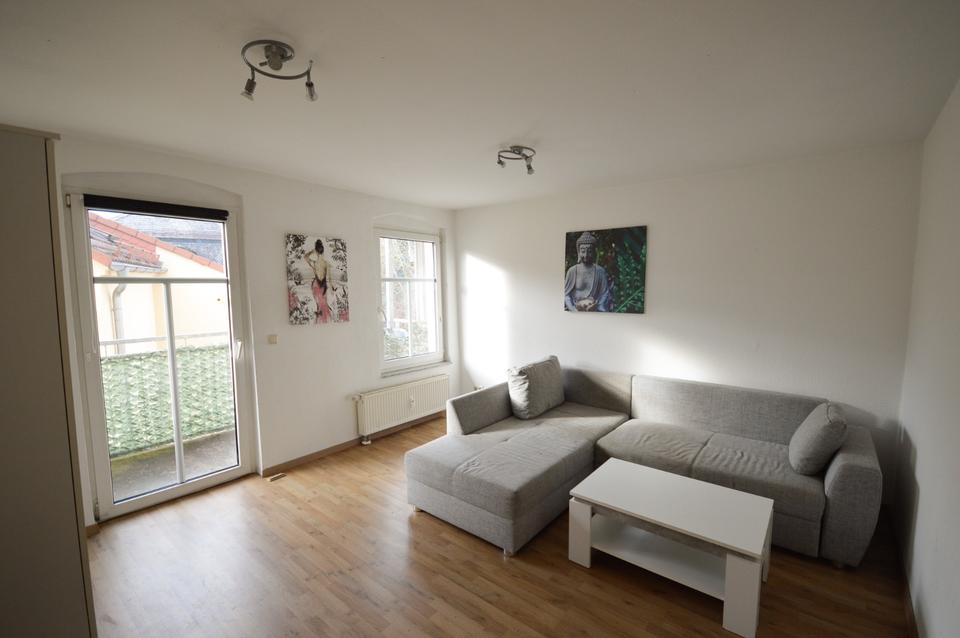 Thumbnail-Ländlich in Reinsdorf wohnen - Hell & Ruhig.