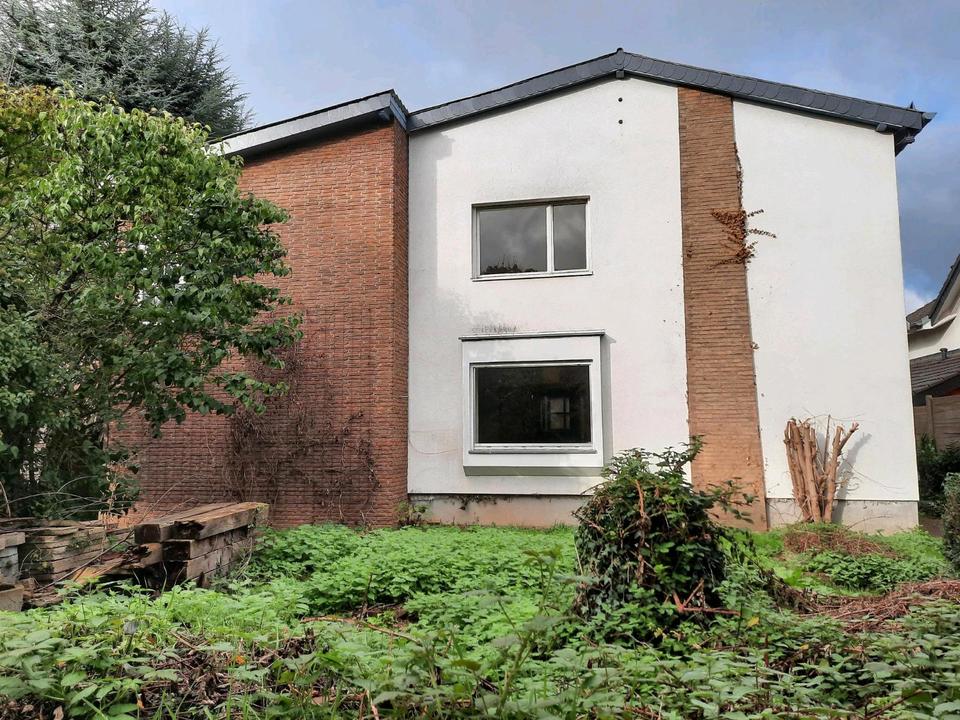 Thumbnail-Provisionsfrei - Großes Zweifamilienhaus mit Traumgrundstück!