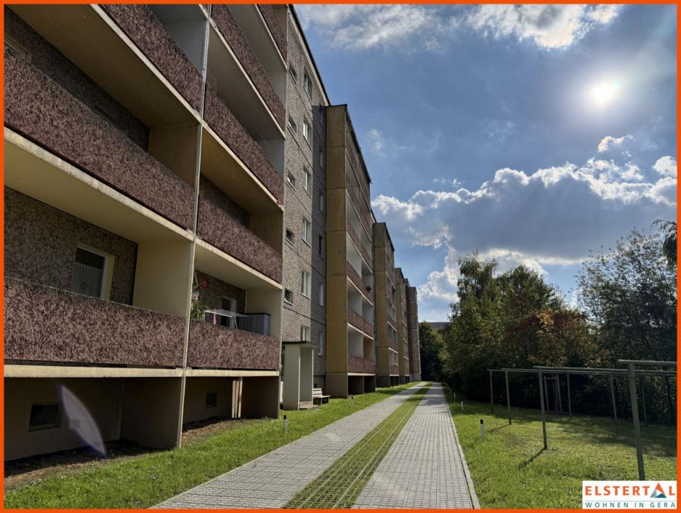 Thumbnail-Große 3-Raum-Wohnung 82 qm Balkon frisch renoviert