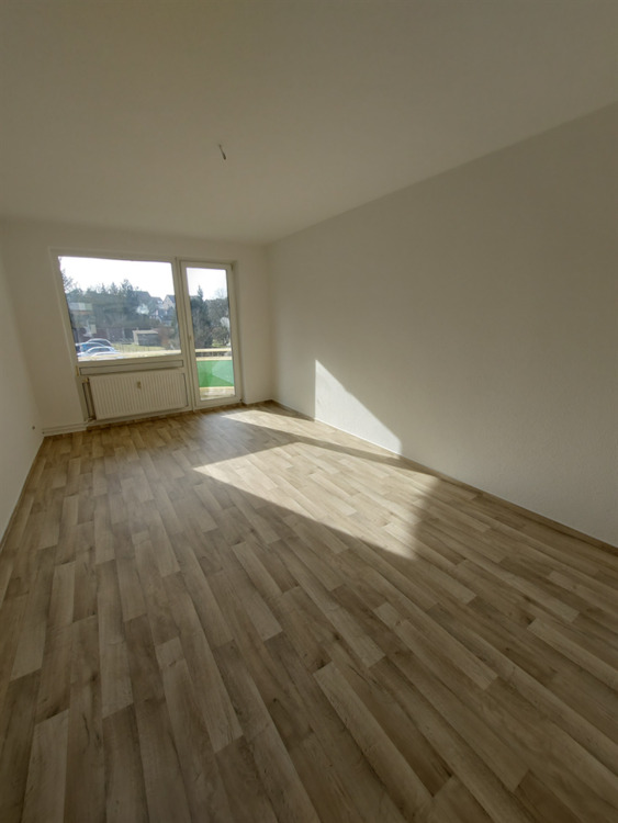 Thumbnail-Erstbezug nach Sanierung!