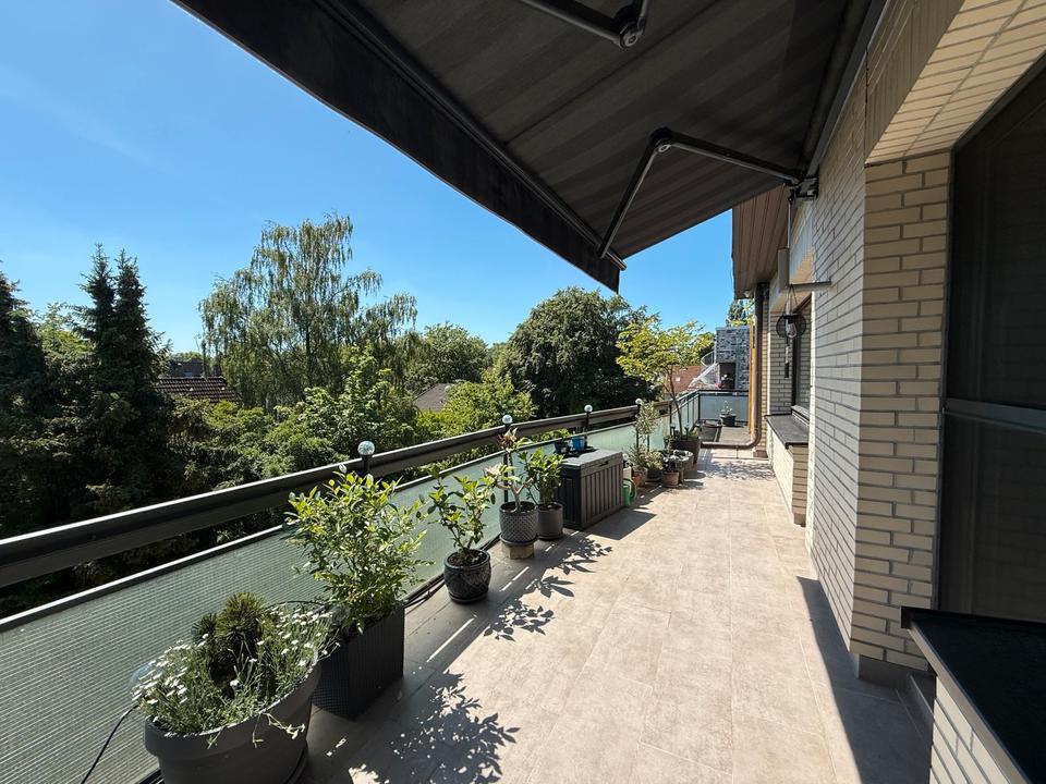 Thumbnail-Vollsaniertes Penthouse mit 100qm Dachterrassen in Oldenfelde