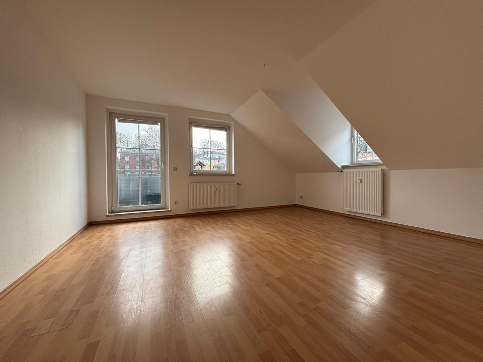 Thumbnail-3 Zimmer Dachgeschosswohnung mit Balkon!
