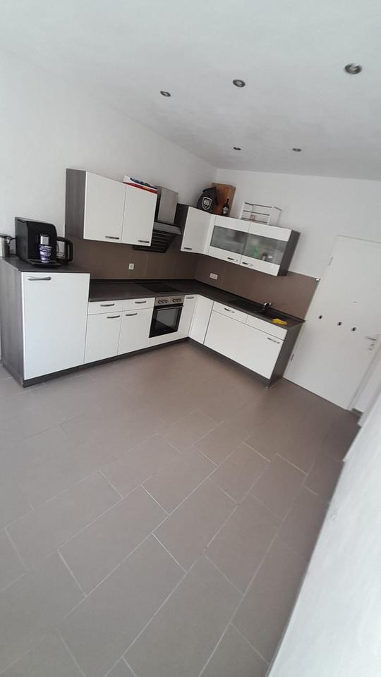 Thumbnail-Drei-Zimmer Wohnung frei zur Miete