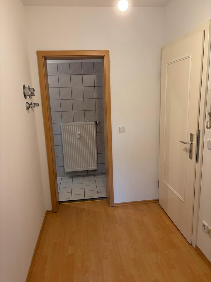 Thumbnail-1-Raum Wohnung in 96515 Sonneberg