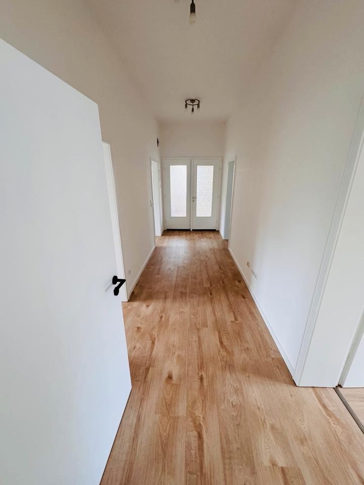 Thumbnail-Helle 3‑Zimmer‑Wohnung mit Garten, Terrasse & Garage – zentral in
