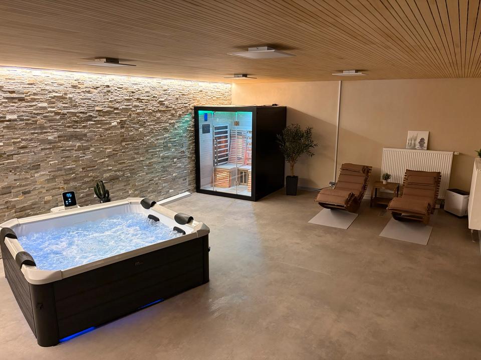 Thumbnail-Ferienhaus Willingen mit Wellnessbereich und Blick auf Ettelsberg