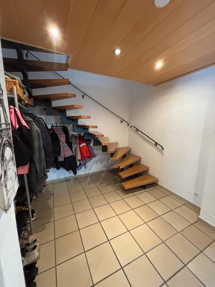 Thumbnail-Schöne 4-Zimmer-Wohnung plus ausgebauter Dachboden