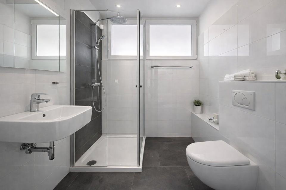 Thumbnail-Moderne 1-Zimmer-Wohnung mit Balkon in Golzheim