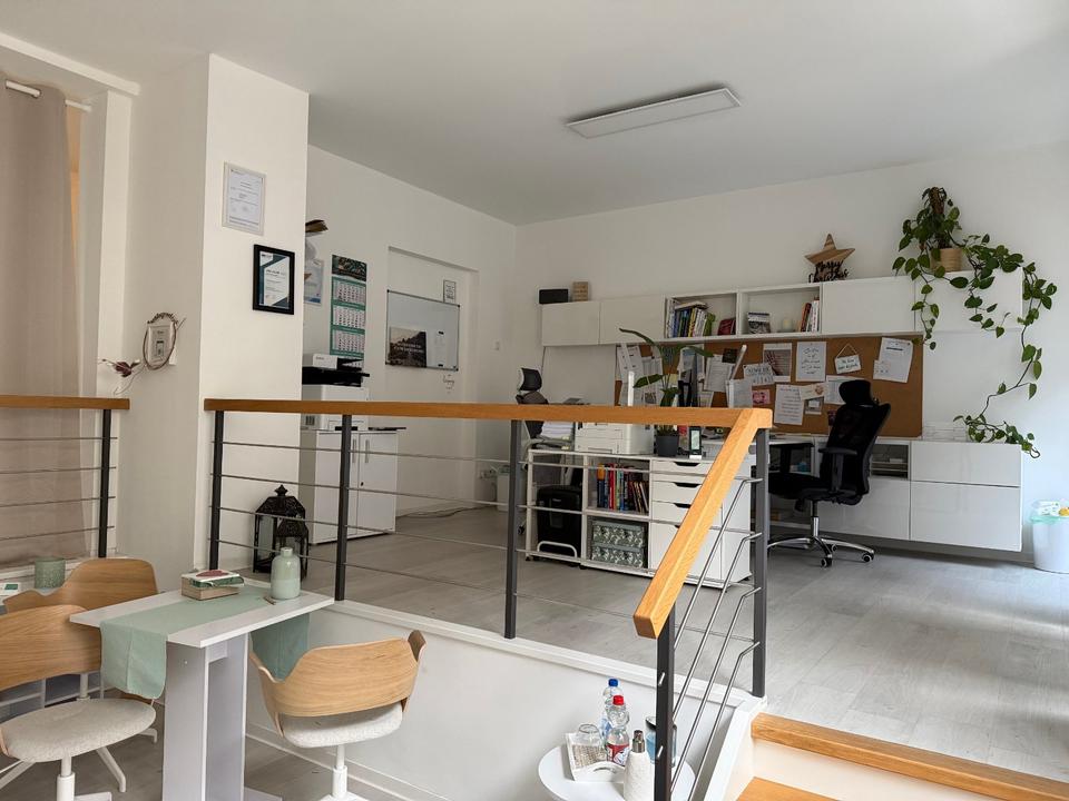 Thumbnail-Sofort verfügbar - Bürofläche (131 m²) mit Workshopraum & Küche