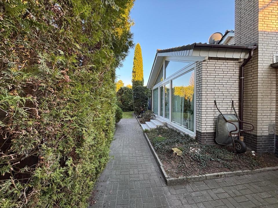 Thumbnail-Haus Bungalow ebenerdig in Ihrhove