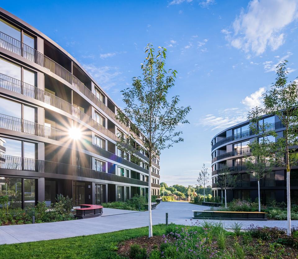 Thumbnail-Ankommen in Marina Garden. Balkon, Einbauküche, 2 Bäder.