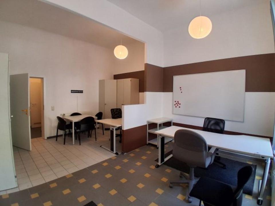 Thumbnail-Das Büro mit Schaufensterfläche