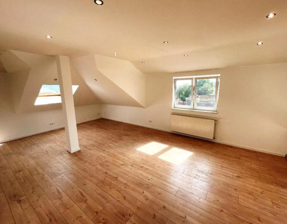 Thumbnail-Schöne, renovierte 3*-Raumwohnung