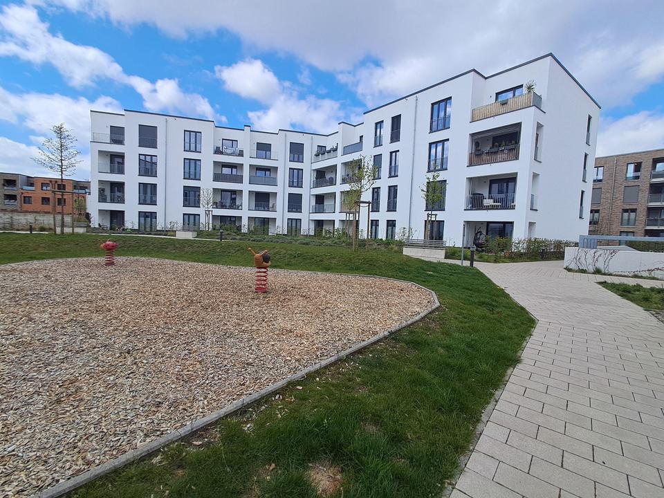 Thumbnail-Moderne 3-Zimmer-Wohnung mit Balkon