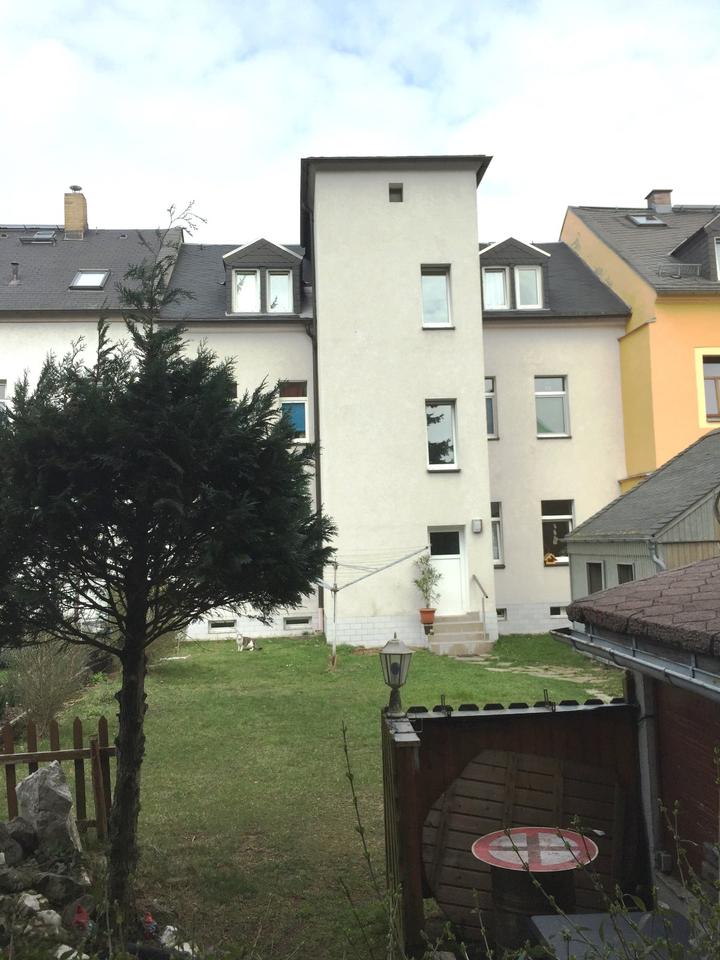 Thumbnail-Kleine 2- Raum Wohnung mit Einbauküche in ruhiger Lage in Freiberg zu vermieten