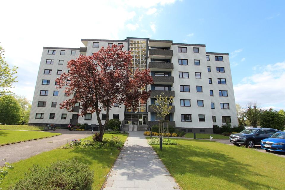 Thumbnail-Helle 2-Zimmer Wohnung mit Balkon im 2. OG in Flensburg-Mürwik