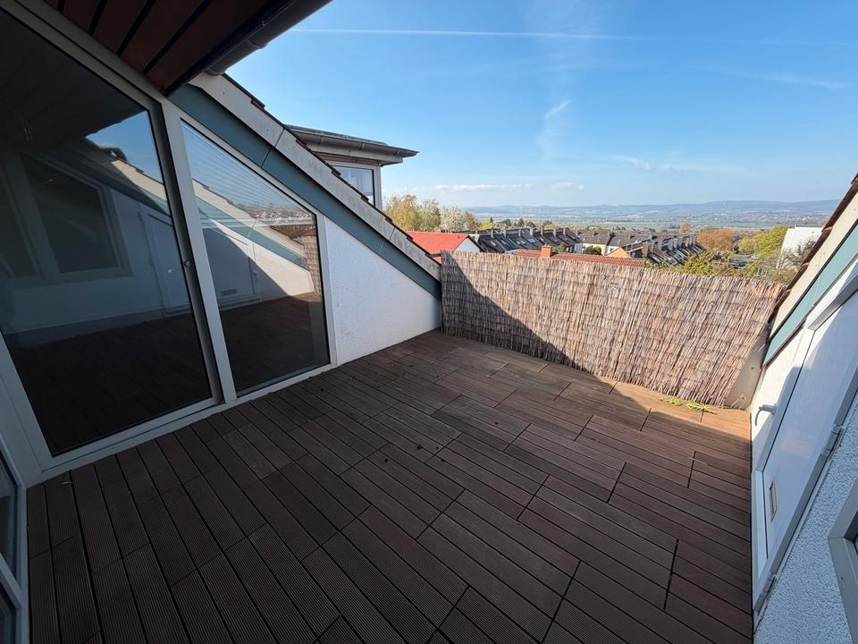 Thumbnail-Exklusive Dachgeschosswohnung mit großer Terrasse und Fernblick