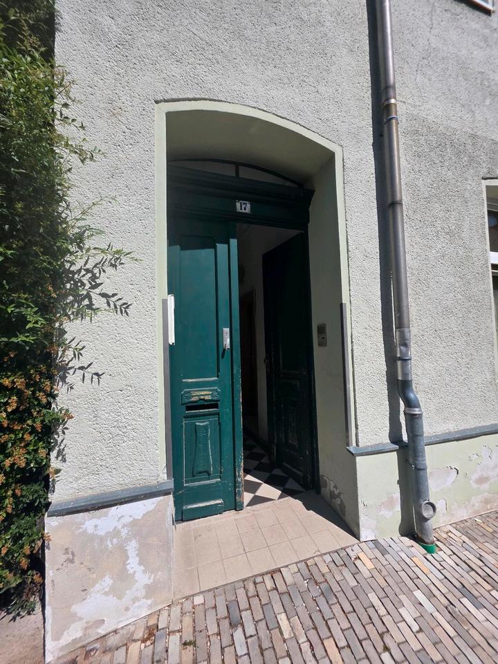 Thumbnail-3-Raum-Wohnung im EG eines ruhigen MFH. Sofort Bezugsfertig