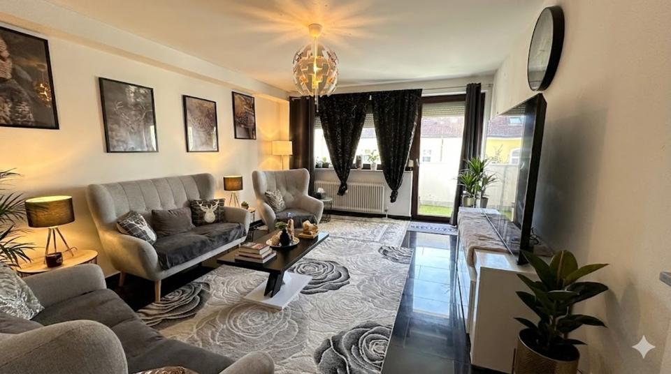 Thumbnail-Sehr gute Lage! Vermietete 3-Zimmer-Wohnung mit Balkon und Aufzug