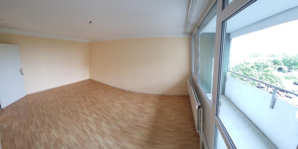 Thumbnail-Helle Wohnung, 2 Aufzüge, ruhige Lage