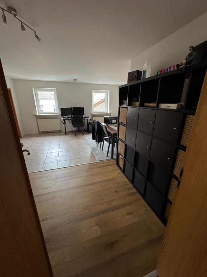 Thumbnail-2-Zimmer Dachgeschosswohnung mit Balkon in Pfeffenhausen