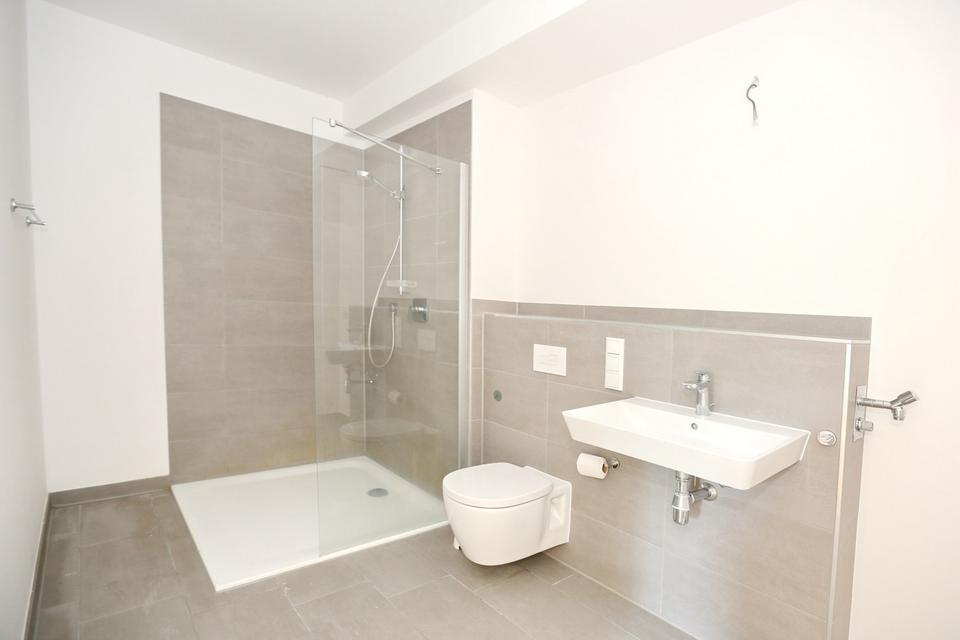 Thumbnail-Helle 2-Zimmer Wohnung zur Miete in Berlin