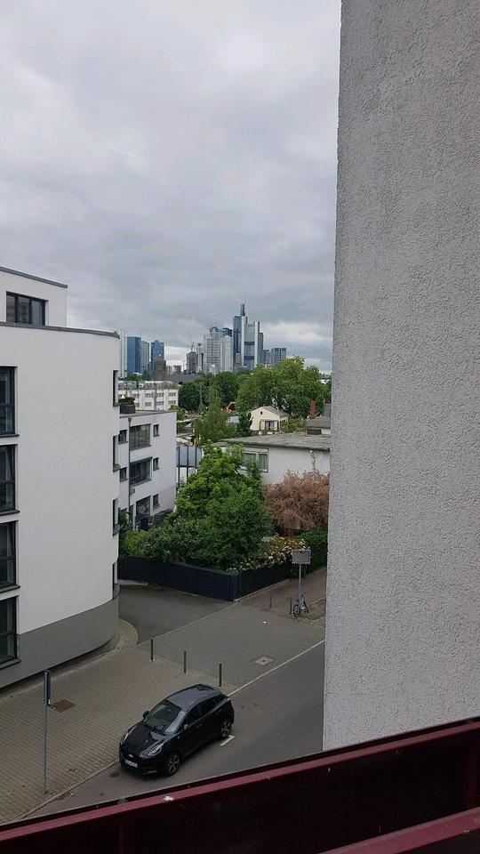 Thumbnail-2 Zimmer Wohnung in FFMSachsenhausen 1.090,- Euro Warmmiete
