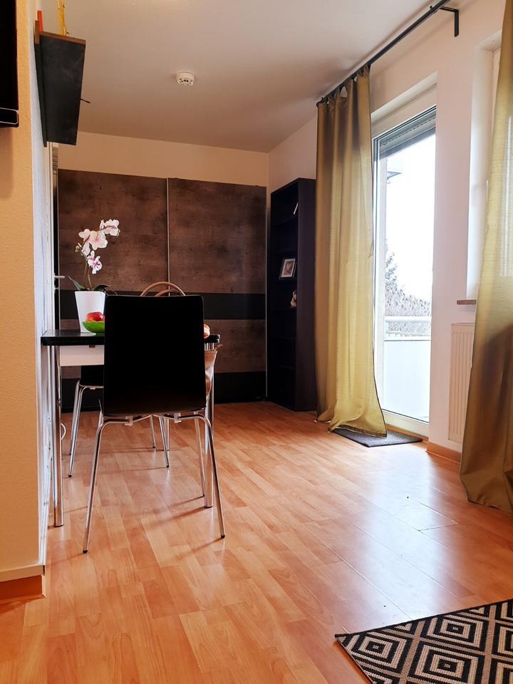 Thumbnail-1 Zi. Wohnung. Voll möbliert. Ohne Provision