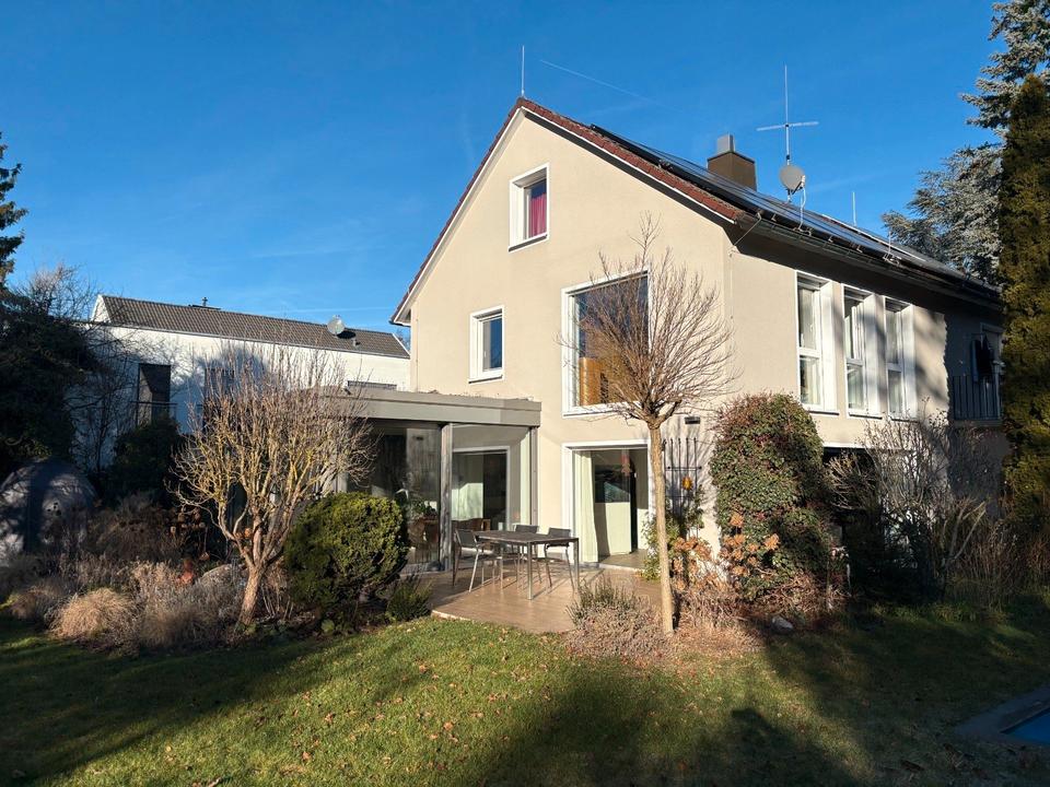 Thumbnail-Wunderschönes Haus - ruhig, zentral - möbliertteilmöbl. möglich