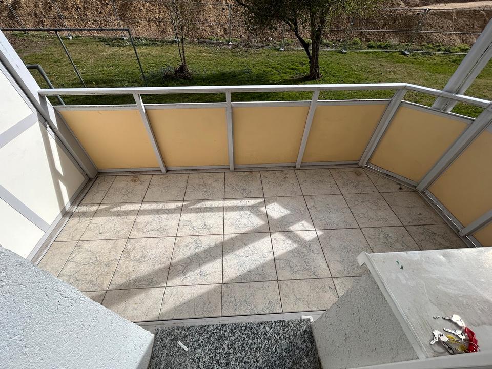 Thumbnail-Helle Erdgeschosswohnung mit Balkon in ruhiger Lage!