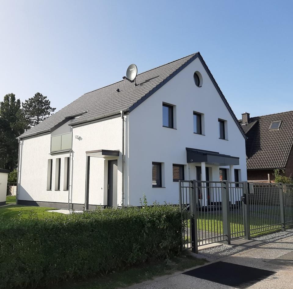 Thumbnail-Hochwertiges Maisonette-Büro mit eigenem Zugang im modernen EFH!