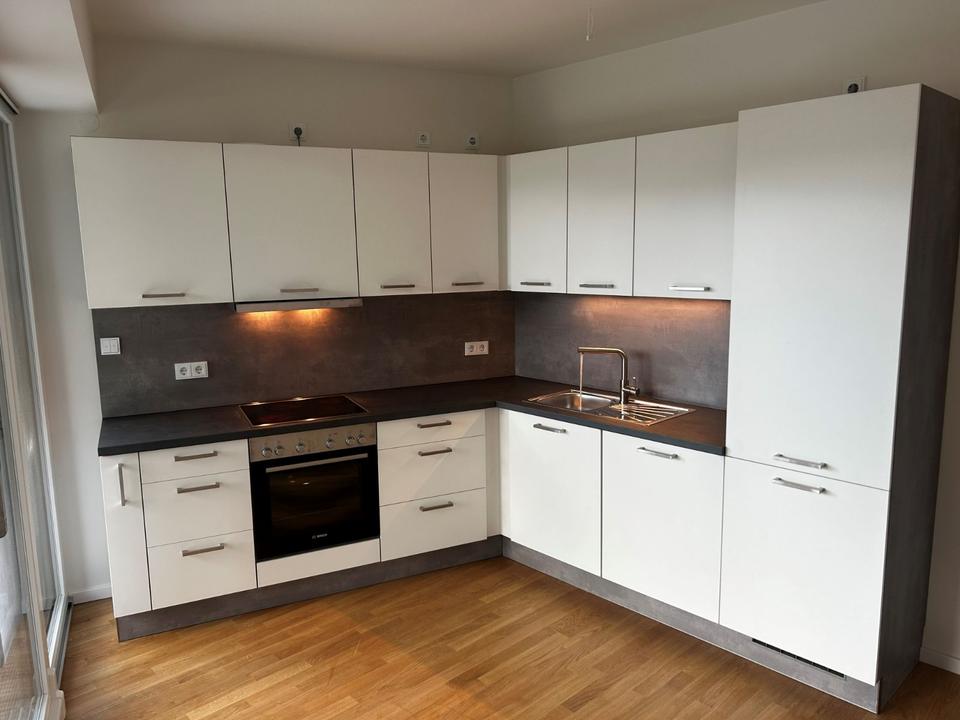 Thumbnail-Spreeblick inklusive: Helle 3-Zimmer-Wohnung mit Terrasse, Garten & Einbauküche