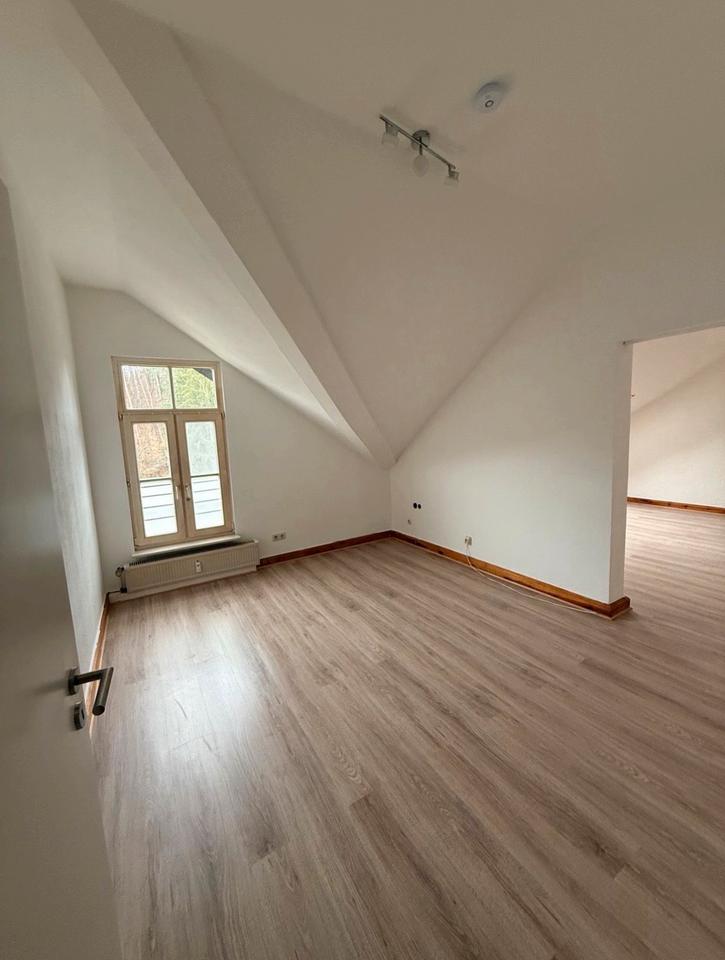 Thumbnail-Schöne 100qm 5-Zimmer-Wohnung