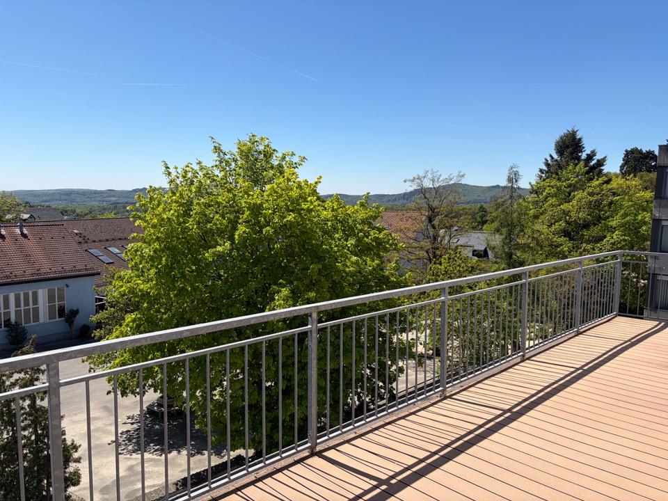 Thumbnail-Königstein im Taunus: Helle 3-ZW m. 110 m² Dachterrasse EBK