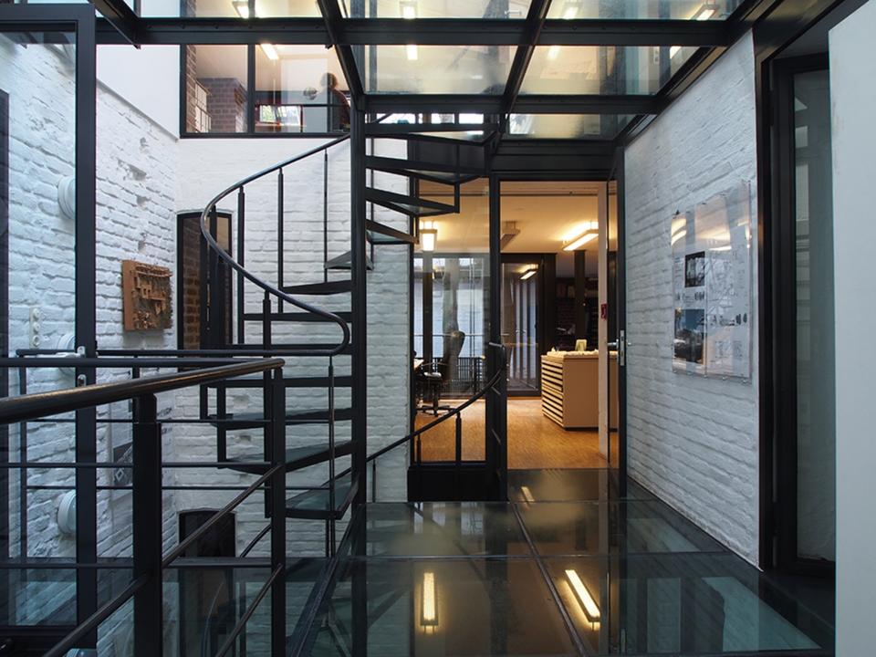 Thumbnail-Büro- Schreibtisch-, Homeoffice-, CoWorking-, Arbeitsplatz