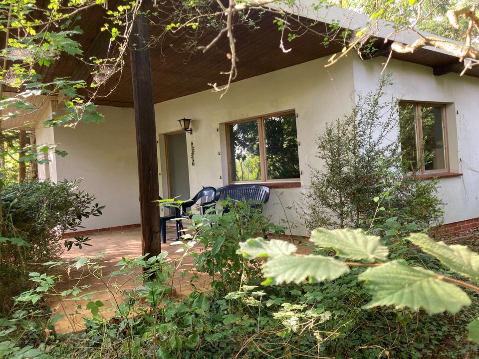 Thumbnail-Einzigartiges Waldgrundstück mit Wochenendhaus und Teichzugang