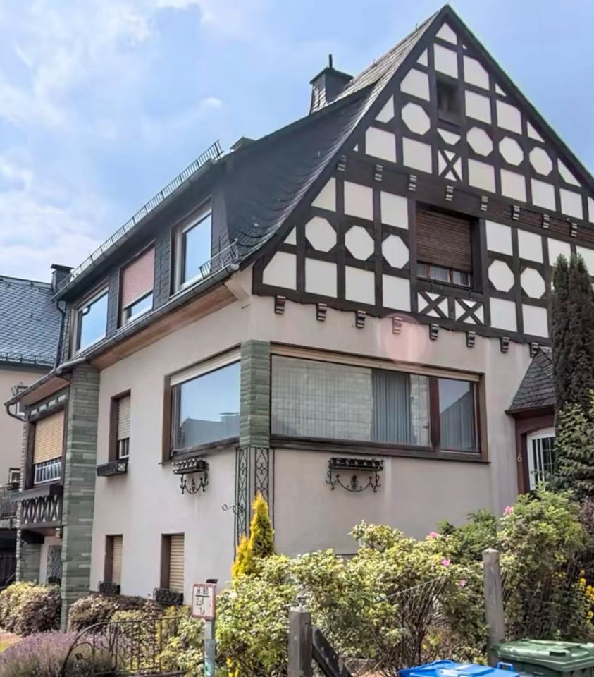 Thumbnail-Charmantes Zweifamilienhaus