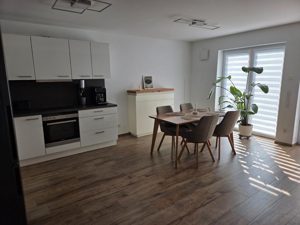 Thumbnail-Attraktive 3-Zimmer Terrassenwohnung in Frankfurt-Hausen