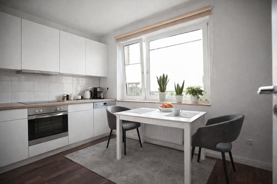 Thumbnail-Schöne 3 Zimmerwohnung im Herzen von Schönebeck mit großzügigem Balkon