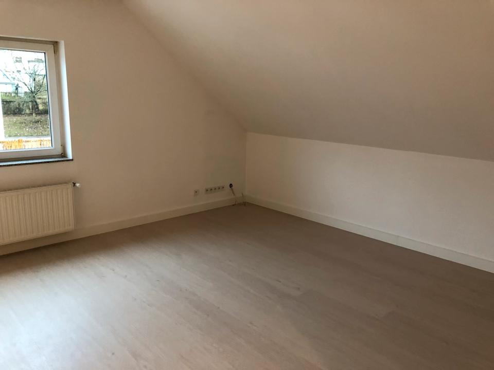 Thumbnail-2 Zimmer Küche Bad-,Balkon-Wohnung in Schiffweiler,