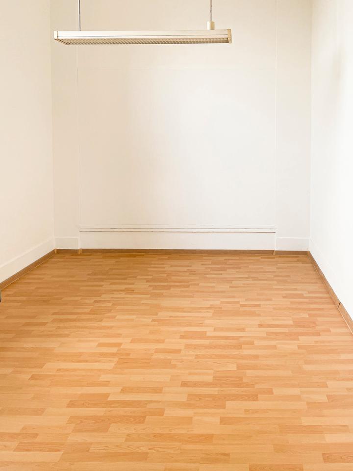 Thumbnail-Neu renoviert! Kioskfläche direkt vom Eigentümer im Bahnhof Oestrich Winkel zu vermieten!