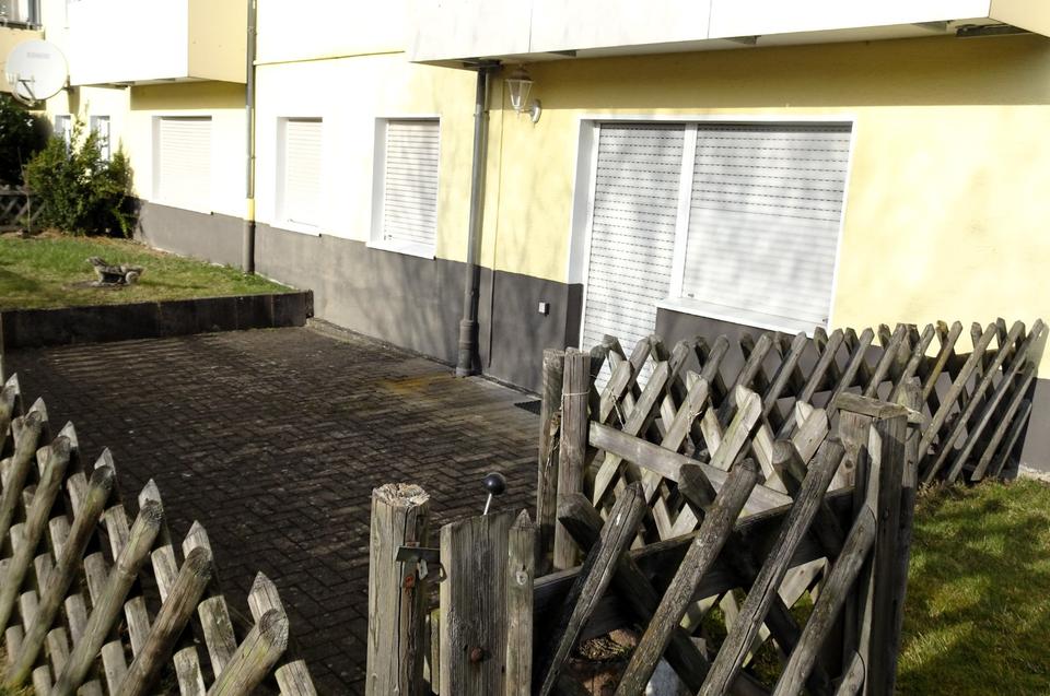 Thumbnail-Sehr schöne, ruhige ETW mit großer Sonnenterasse u. eig. Garten