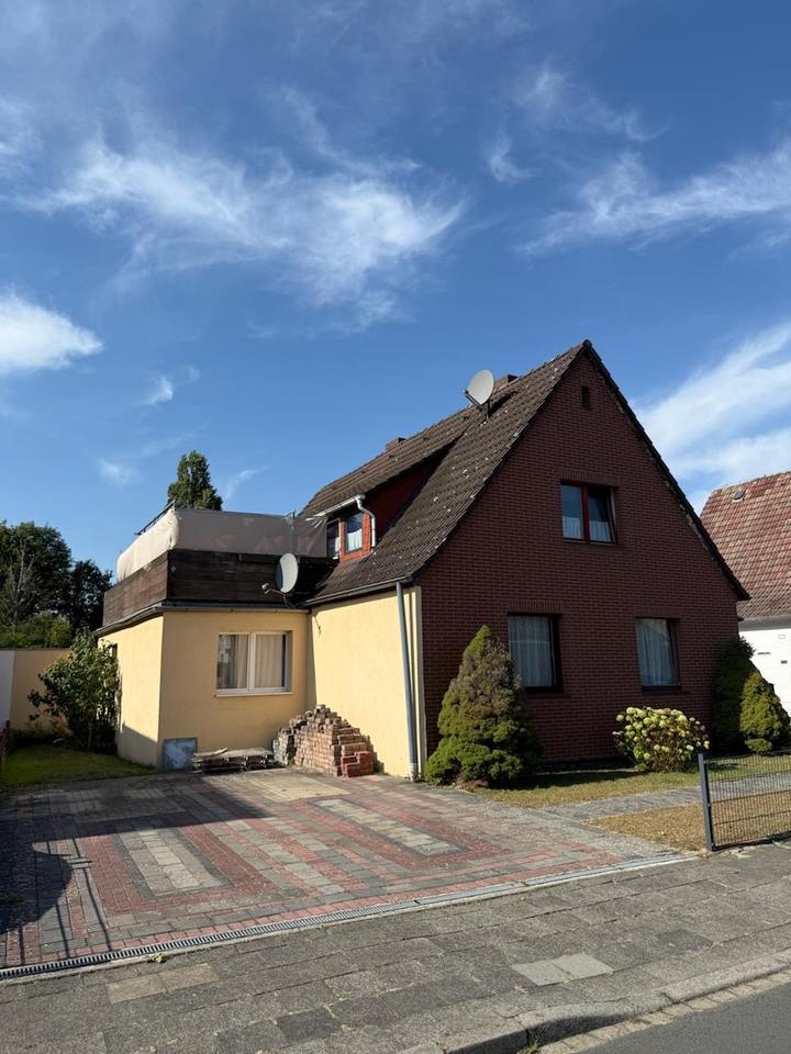 Thumbnail-Zweifamilienhaus in Celle von Privat