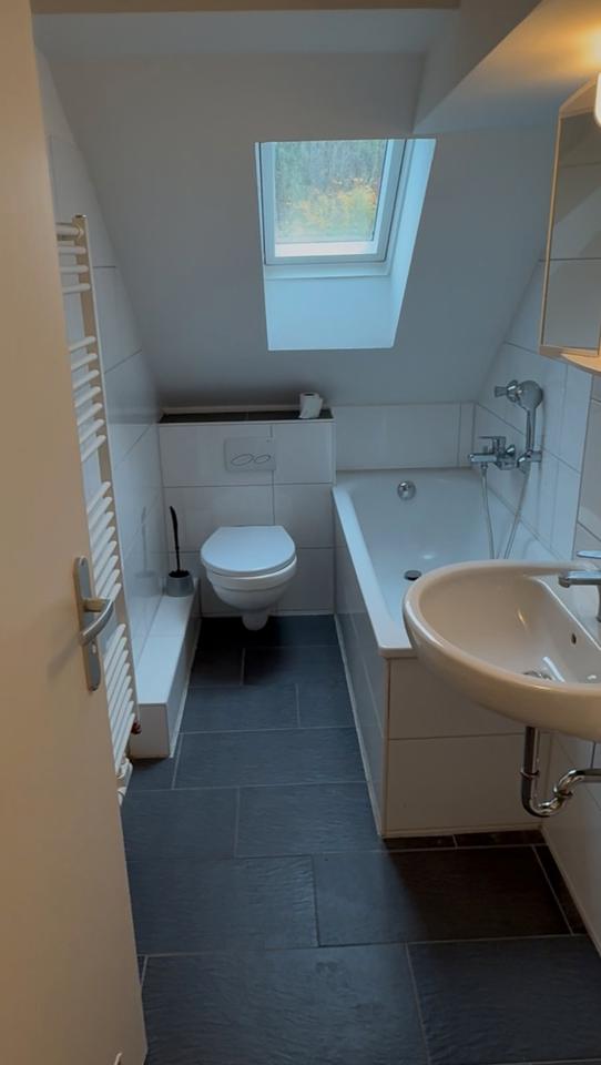 Thumbnail-[6,7% Rendite] Möblierte Wohnung in Essen Borbeck